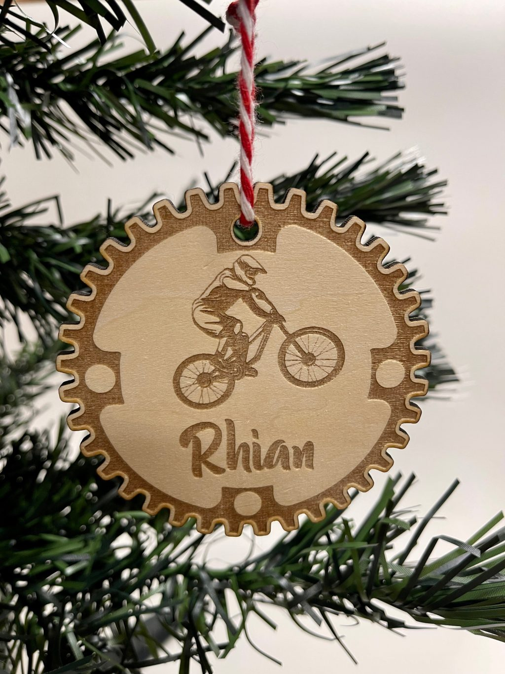 Personalised Mountain Bike Christmas Bauble – Wooden Laser Engraved any name.